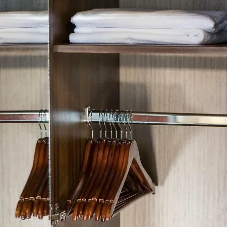 D'argento Boutique فندق Rhodes City